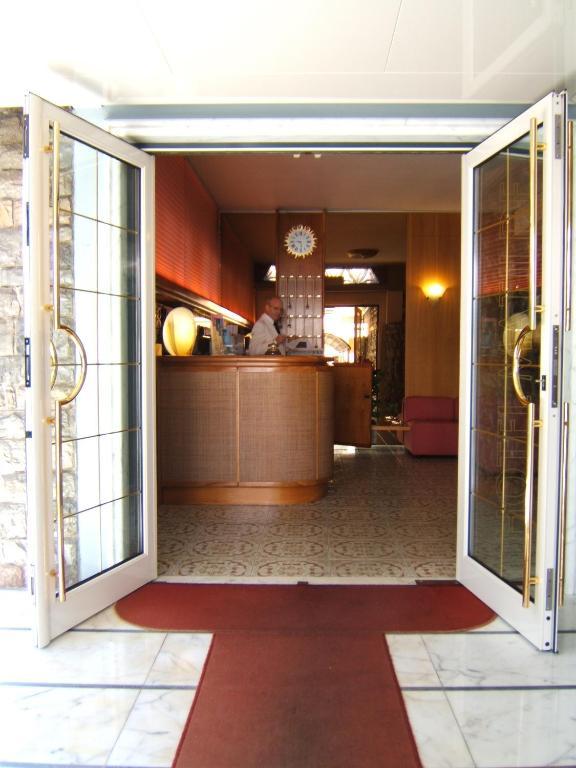 Hotel Matilde Марина-ди-Масса Экстерьер фото